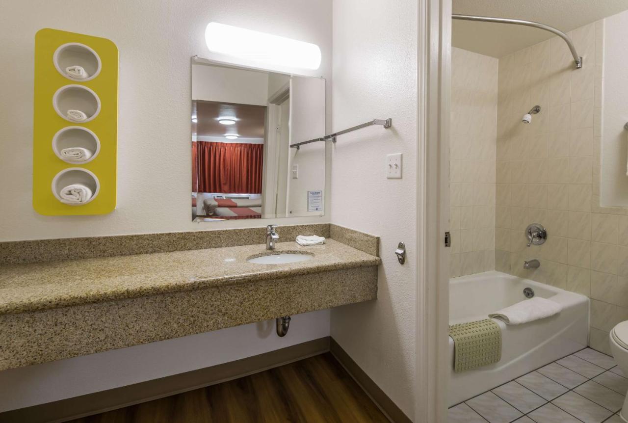 Motel 6-Concord, Ca Экстерьер фото